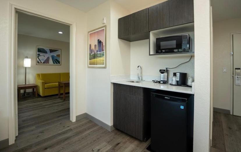 Best Western Houston Iah Intercontinental Airport Inn 험블 외부 사진
